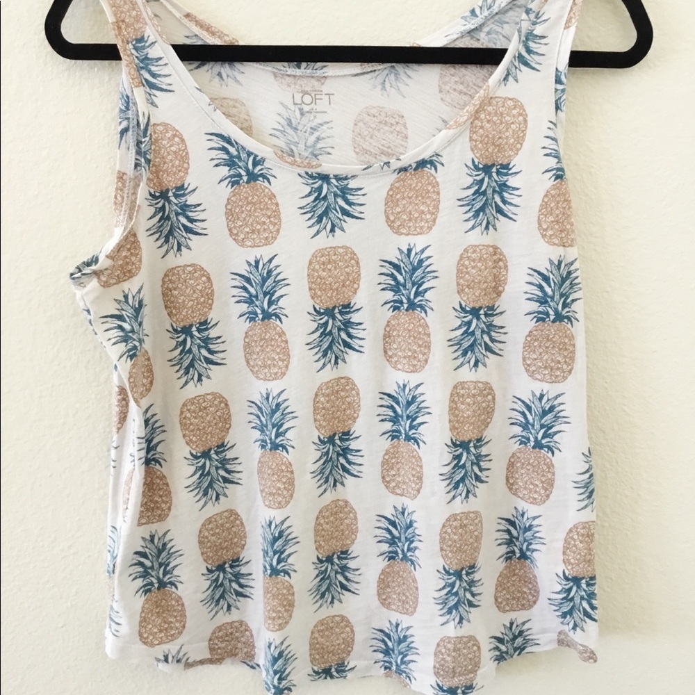 LOFT pineapple print tank top size M